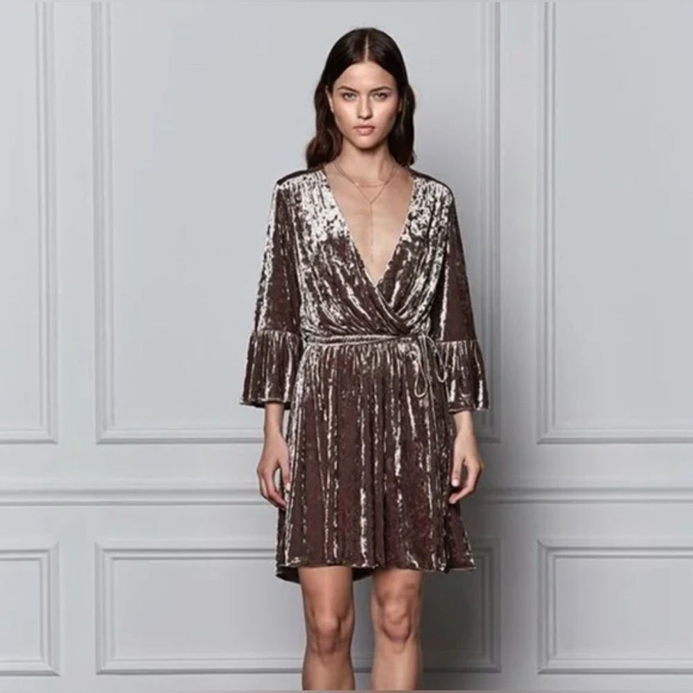 L'AGENCE Dress Riley Crushed Velvet Wrap above the knee Dress -XS